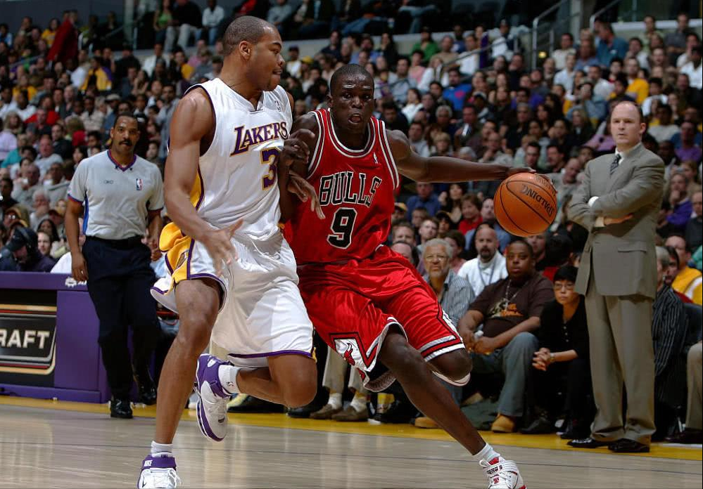 九游会-Rookie关键节点高光表现，公牛带队取胜！的简单介绍